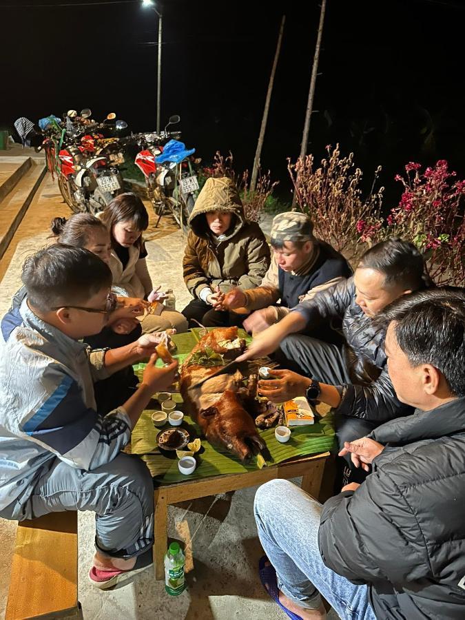 Quan Ba Hoang Nam Homestay المظهر الخارجي الصورة