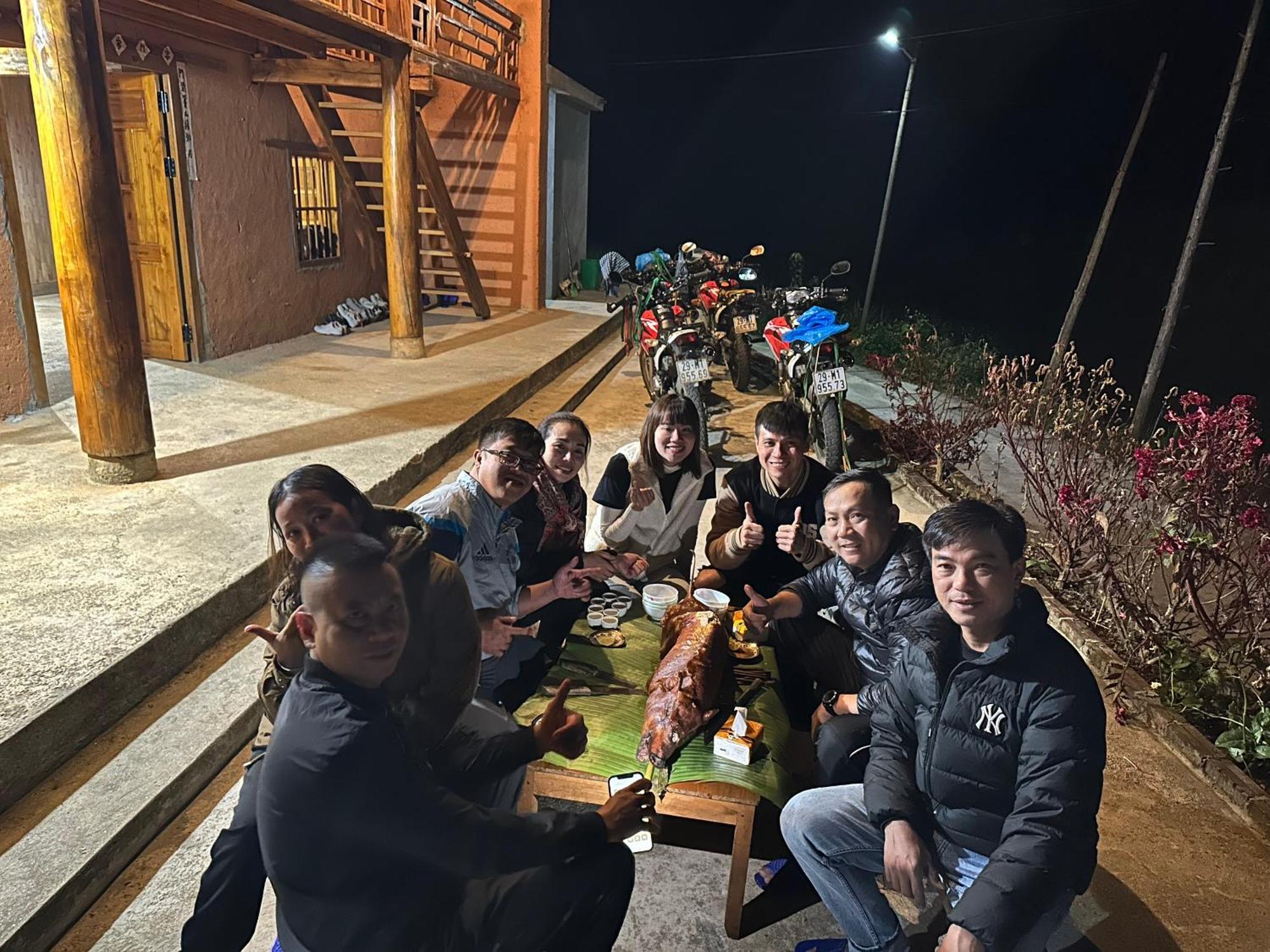 Quan Ba Hoang Nam Homestay الغرفة الصورة